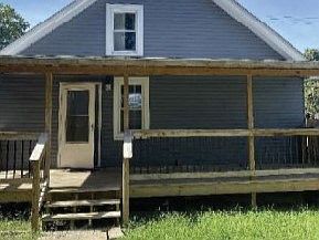 2nd image of 449 N 38th St
