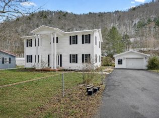 8232 Garden Creek Rd, Oakwood, VA 24631