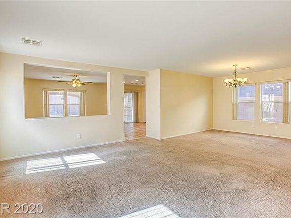 3rd image of 4109 Macadamia Dr