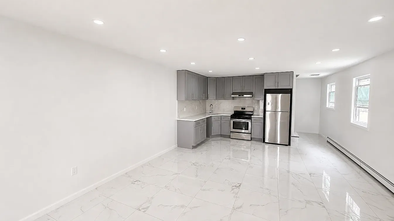 3 bed, 2.5 bath, 1000 sqft, $3,200 — Photo 2