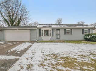483 Avenue C, Springfield, MI 49037