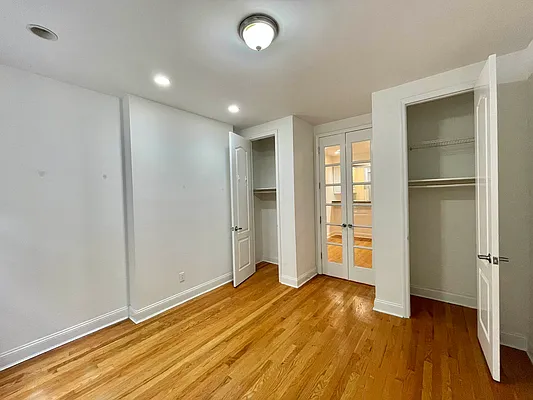 Rented by CitySites Real Estate Group | media 15