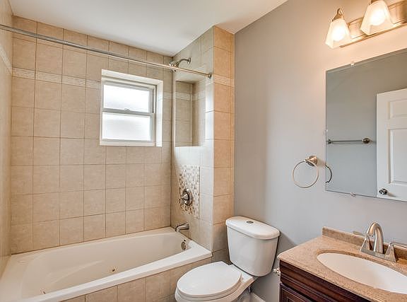 5th image of 5210 S Latrobe Ave #1