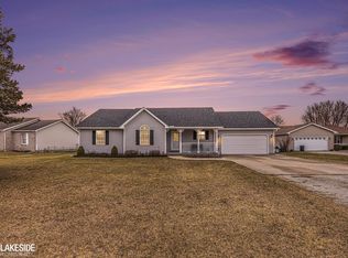 3132 Hidden Valley Dr, Port Huron, MI 48060