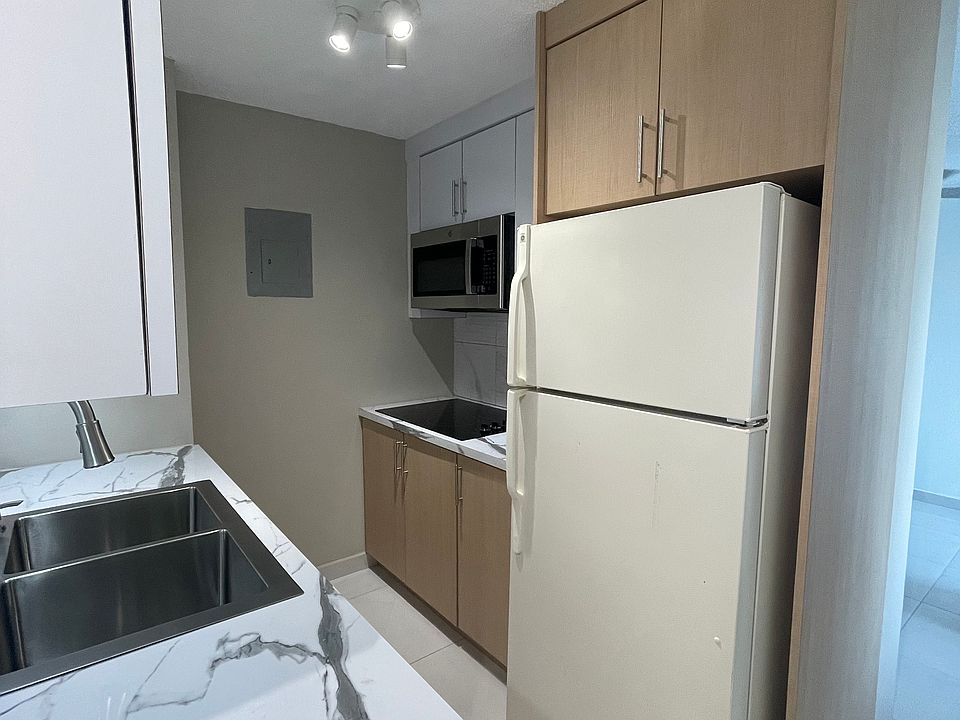 2nd image of 75 Calle Junin #508