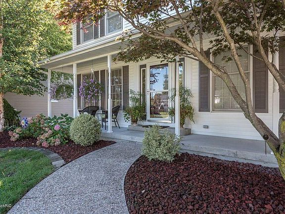 3rd image of 4096 Quail Run Dr