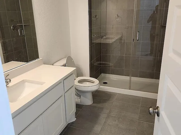 712 Pinnacle View Dr — Photo 18