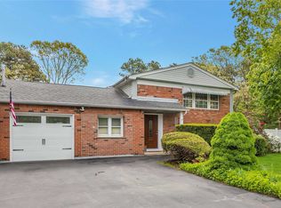 1393 Ocean Ave, Bohemia, NY 11716