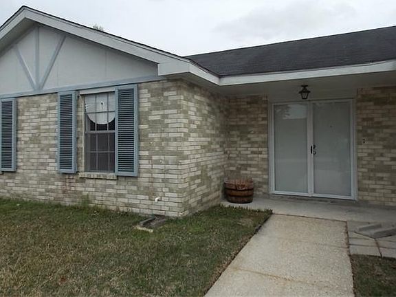 2nd image of 117 Branchwood Dr
