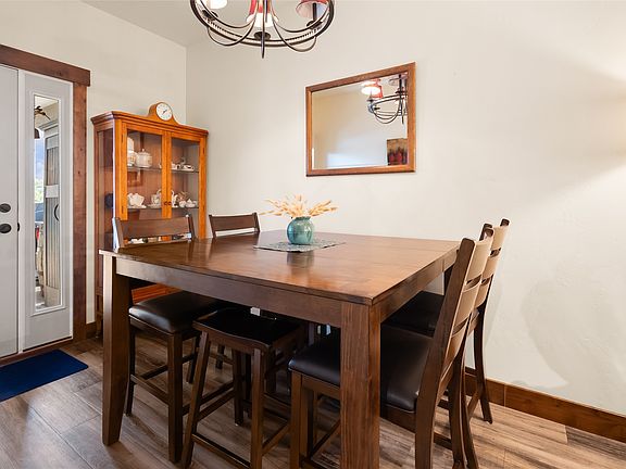 4th image of 519 Nucleus Ave Suite 301