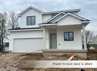 1701 Willow Ct, Norwalk, IA 50211