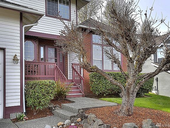 2nd image of 6020 S 298th Pl