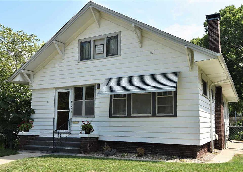 1st image of 2920 Pierce St