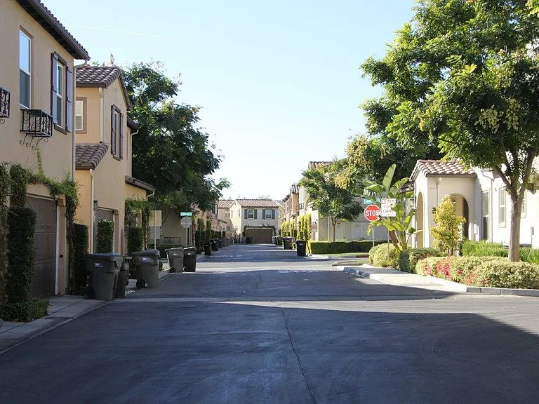 15861 Topiary Ln — Photo 16