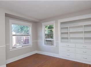 905 1/2 Obispo Ave, Long Beach, CA 90804