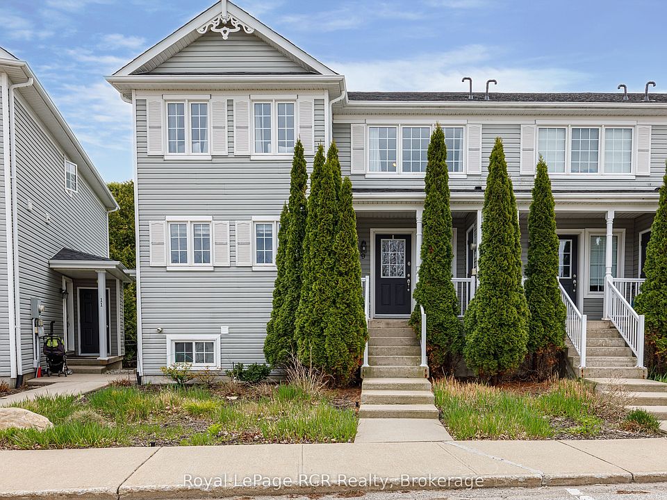 1st image of 9 Royalton Ln