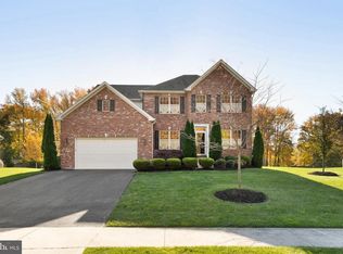 7 Emsley Dr, Wilmington, DE 19810