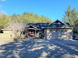 32934 Cedar Valley Rd, Gold Beach, OR 97444