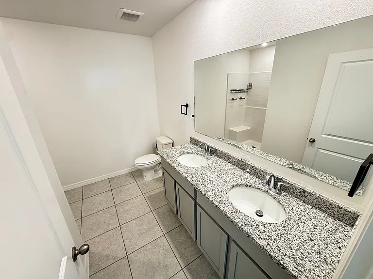 320 Mariana Way — Photo 20