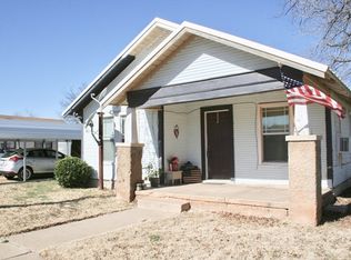 1004 Murrell Ave, Ballinger, TX 76821