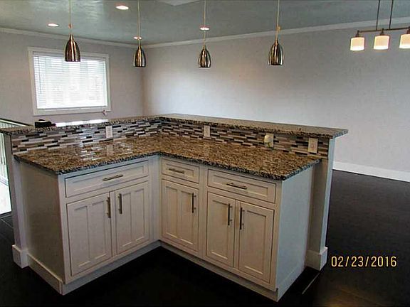 5th image of 5819 Carriage Hill Dr