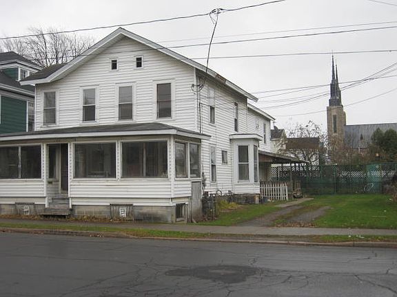 2nd image of 727 Ford St