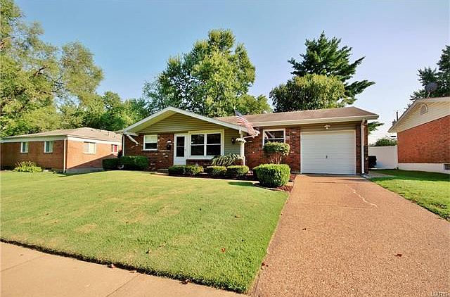 1st image of 2670 Guildford Dr