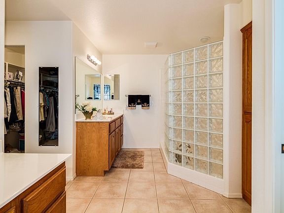 4th image of 11301 E Keats Ave