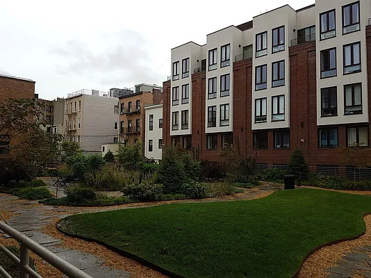 Rented by Simply Brooklyn Realty Inc | media 27