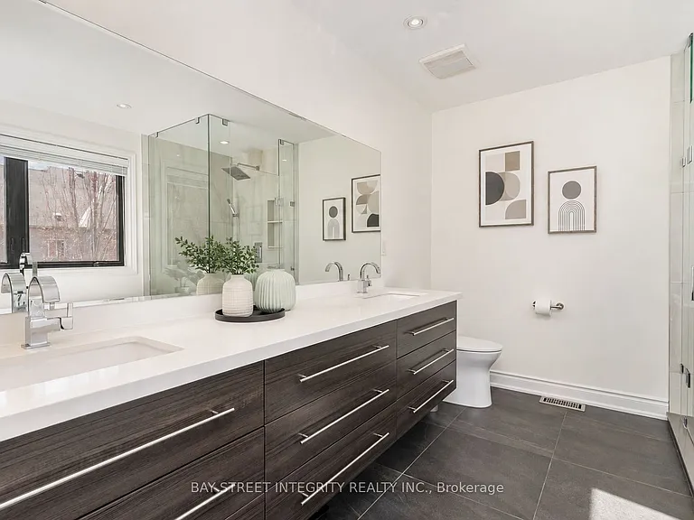 2364 Spring Meadow Way W — Photo 10