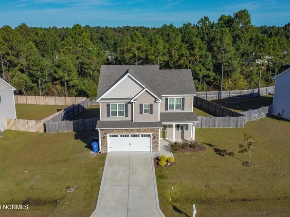 408 Belhaven Court, Holly Ridge, NC 28445