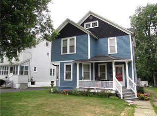 12 Maple St, Cornwall, NY 12518