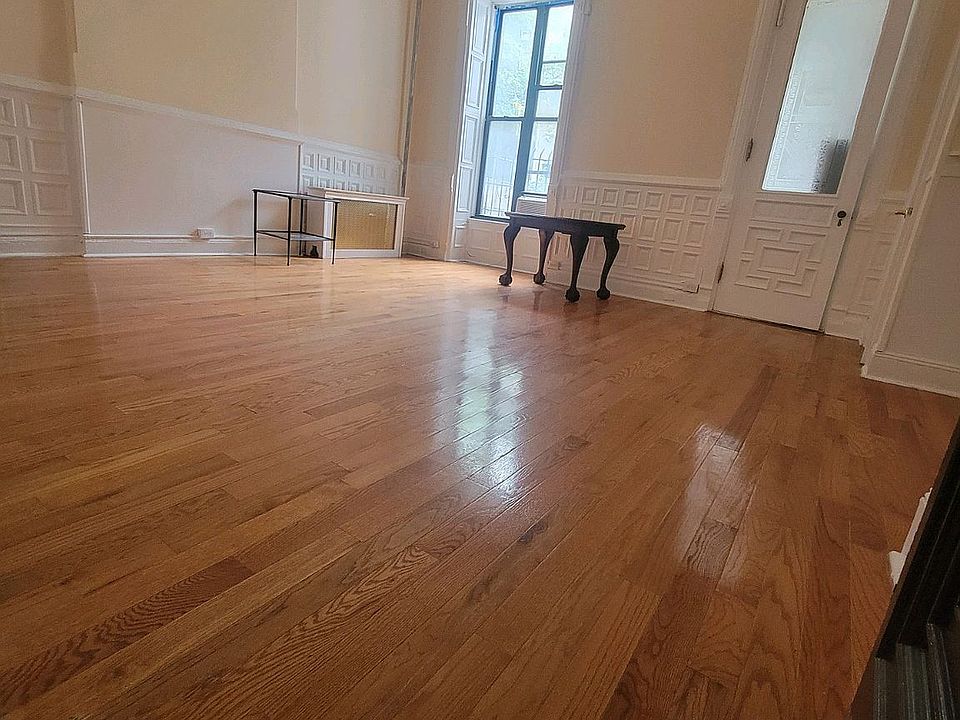 1st image of 108 W 71st St