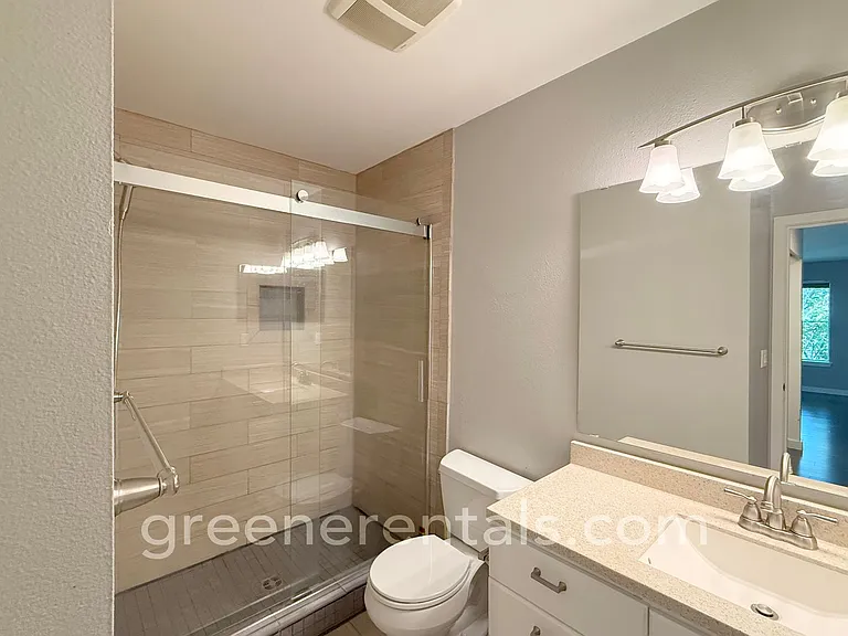 2210 Tolmie Ave #C-1 — Photo 18