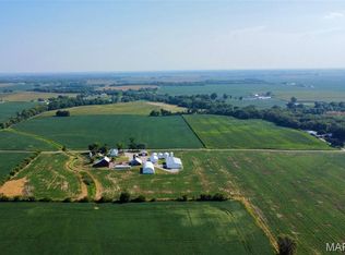 4 Trio Ln, Edwardsville, IL 62025