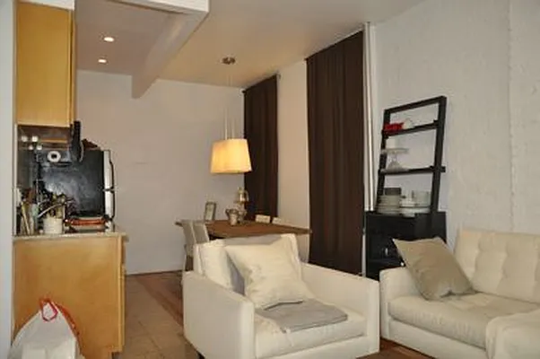 Rented by Veracity NYC LLC | media 29