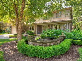 41131 Croydon Ct, Northville, MI