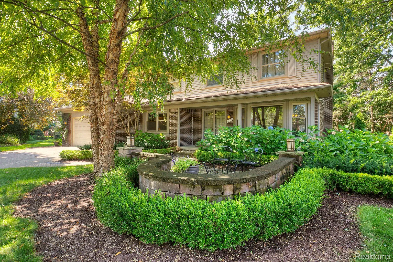 41131 Croydon Ct photo 1