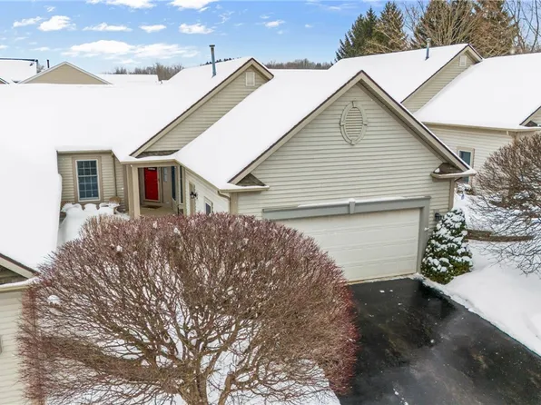 1253 Fairway #7, Macedon, NY 14502