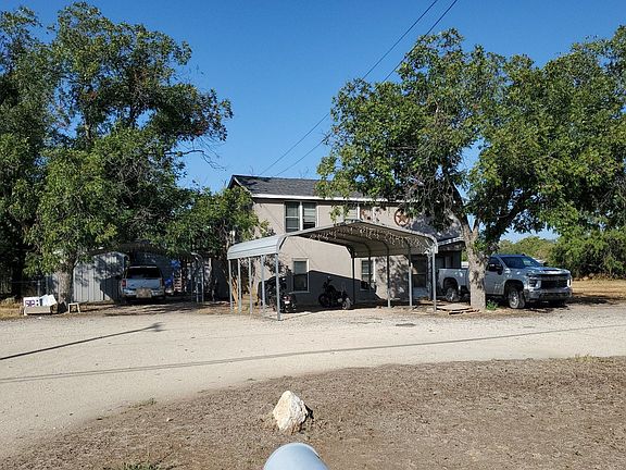 3rd image of 3413 N Chadbourne St