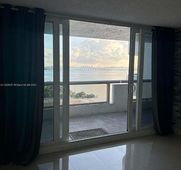 1st image of 1717 N Bayshore Dr #1638