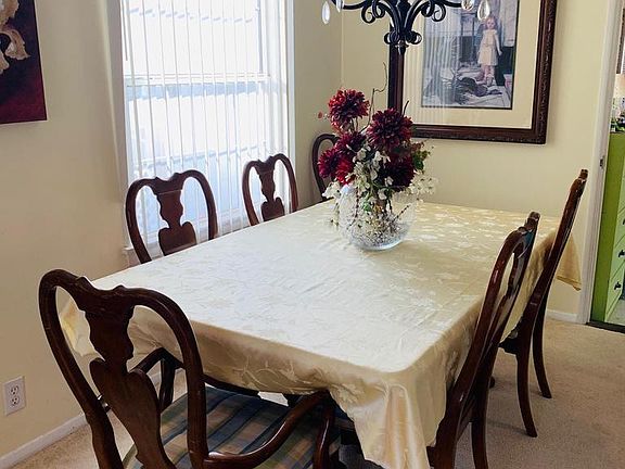 3rd image of 2408 Carol Park Pl