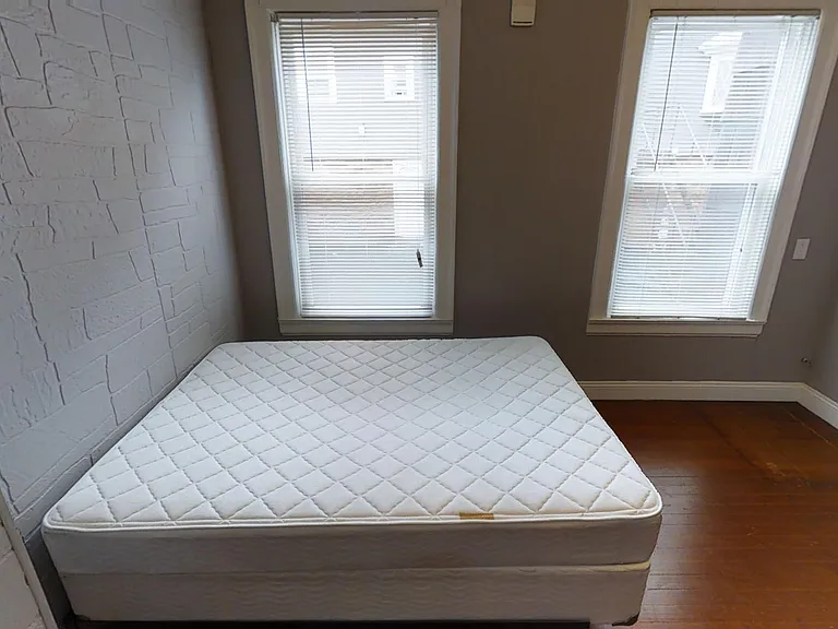113 Comstock Ave — Photo 13