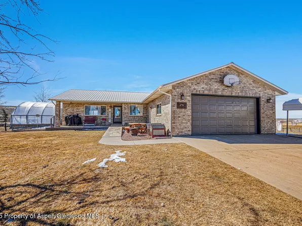 37 Pronghorn Rd, Craig, CO 81625