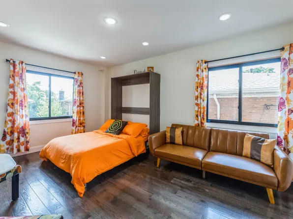 4 Highview Road image 6 of 11