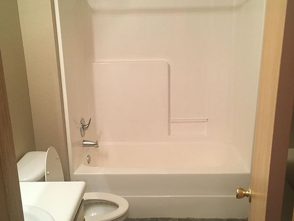 5th image of 1240 N Iron Horse Dr