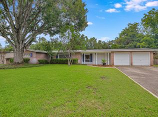 1415 Dove Ln, Seguin, TX 78155