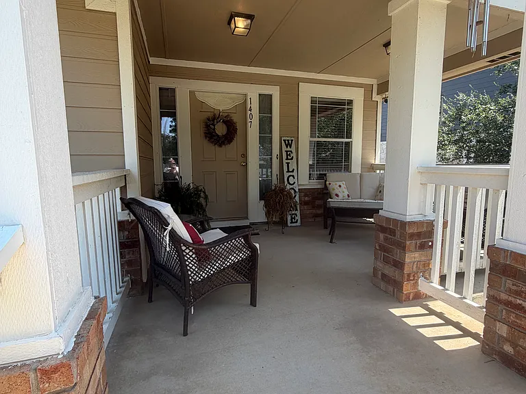 1407 Colorado Bend Dr — Photo 3