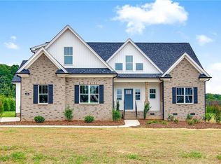 8192 McClanahan Dr, Browns Summit, NC 27214