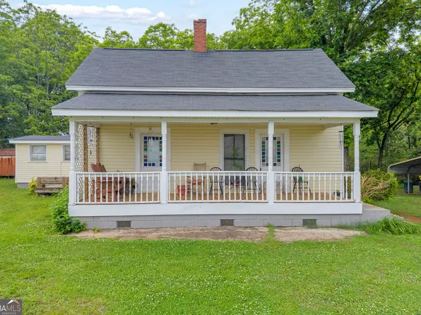 5270 Gainesville St, Flowery Branch, GA 30542